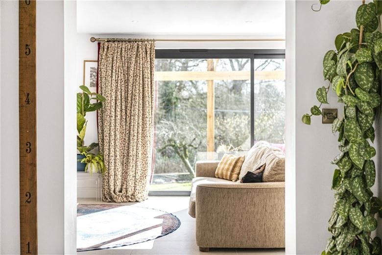 5 bedroom house, Middle Street, Islip OX5 - Sold