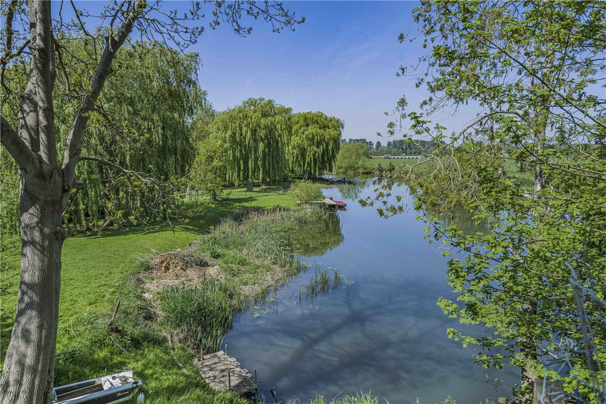 4 bedroom cottage, High Street, Long Wittenham OX14 - Available