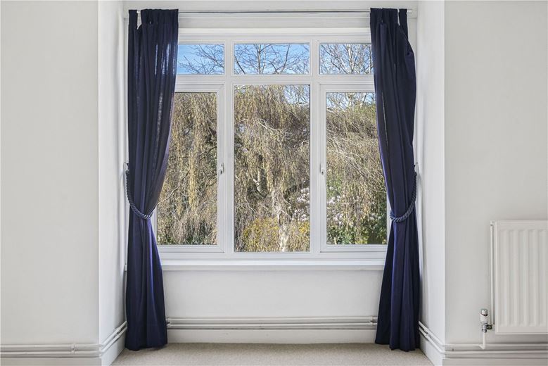 2 bedroom flat, Banbury Road, Oxford OX2 - Sold STC