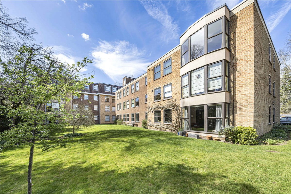 3 bedroom flat, Banbury Road, Oxford OX2 - Sold STC
