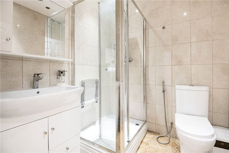 3 bedroom bungalow, Islip Gardens, Northolt UB5 - Sold