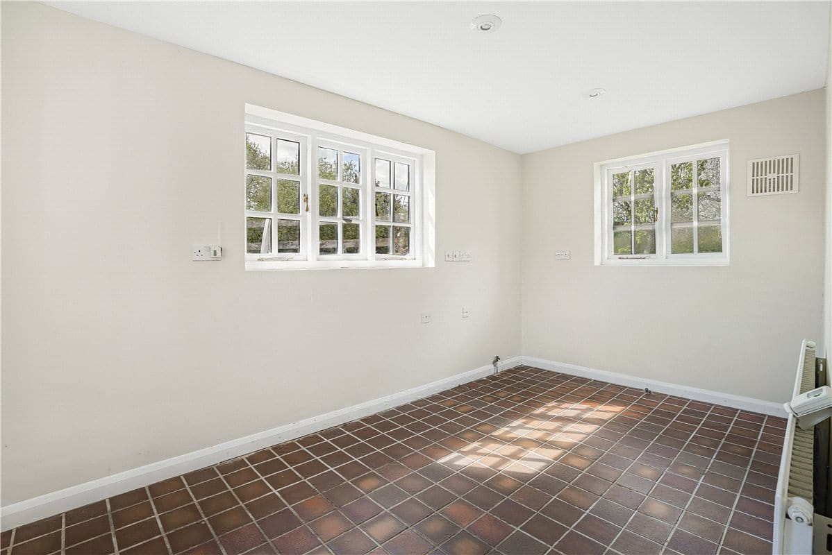 41 acres Country Estate, Mill Lane, Twyford MK18 - Available