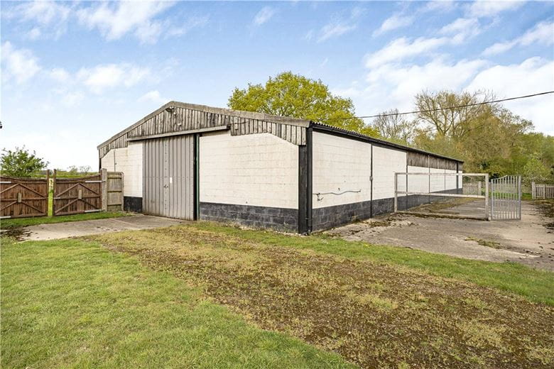 41 acres Country Estate, Mill Lane, Twyford MK18 - Available