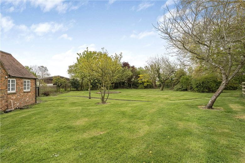 41 acres Country Estate, Mill Lane, Twyford MK18 - Available