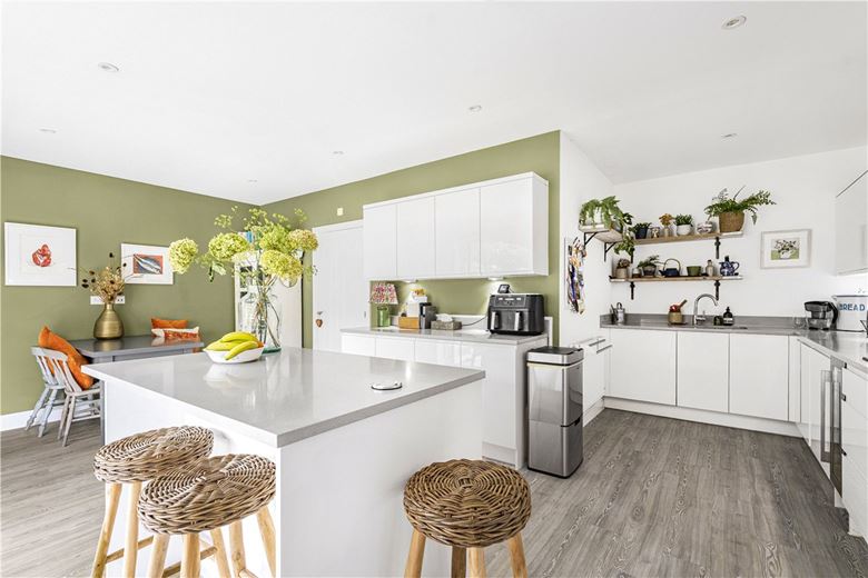 4 bedroom house, Collett Drive, Oxford OX2 - Available