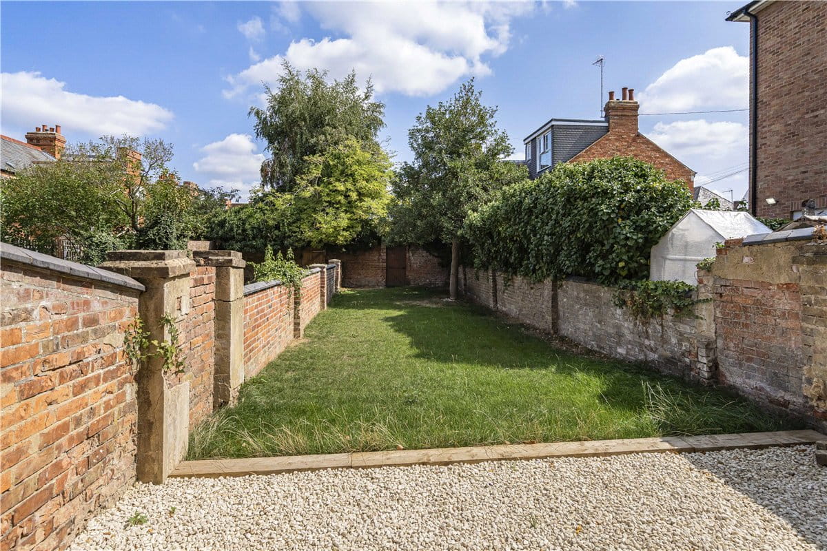 6 bedroom house, Iffley Road, Oxford OX4 - Available