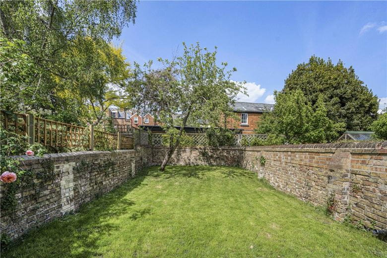 2 bedroom flat, Richmond Road, Oxford OX1 - Sold STC