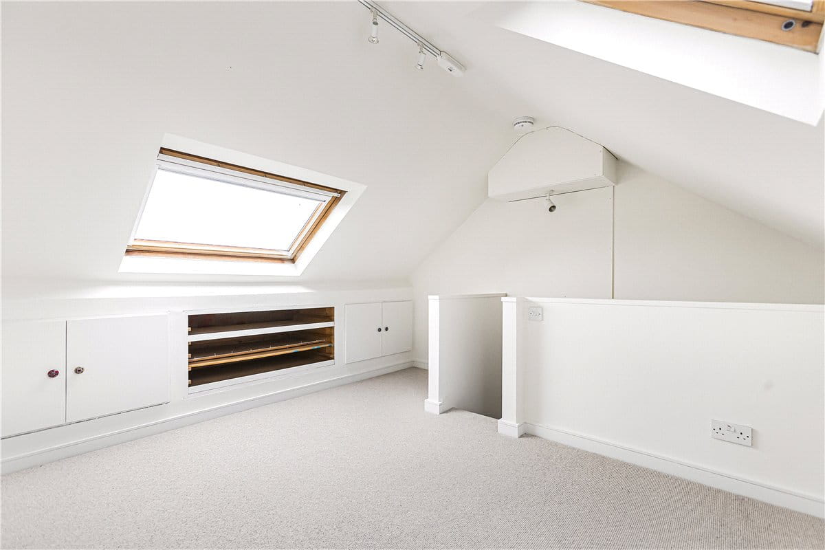 3 bedroom house, Thames Street, Abingdon OX14 - Available