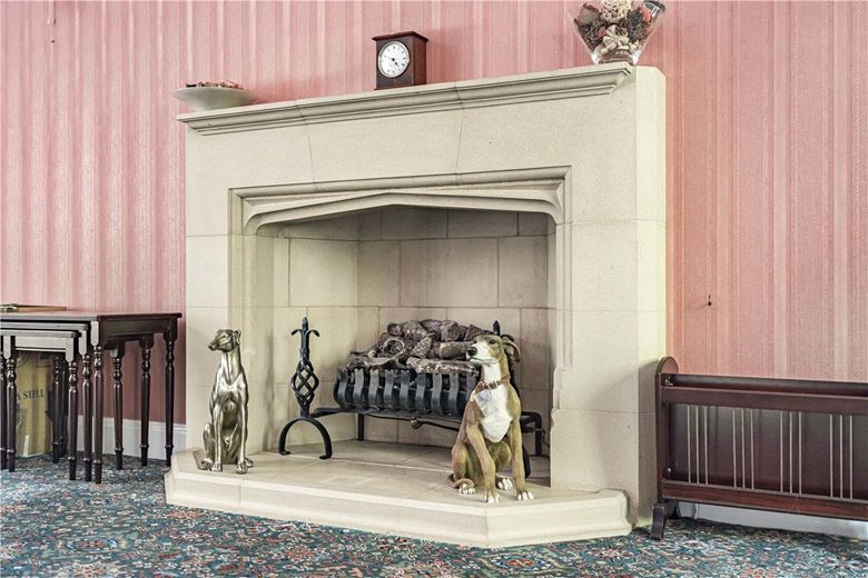 4 bedroom house, Witney Road, Ducklington OX29 - Available