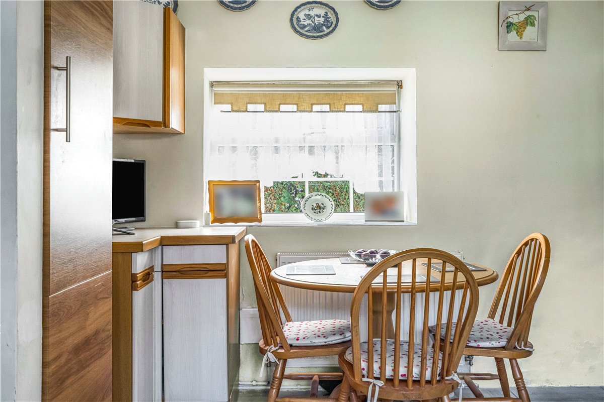 4 bedroom , Cassington Road, Yarnton OX5 - Available