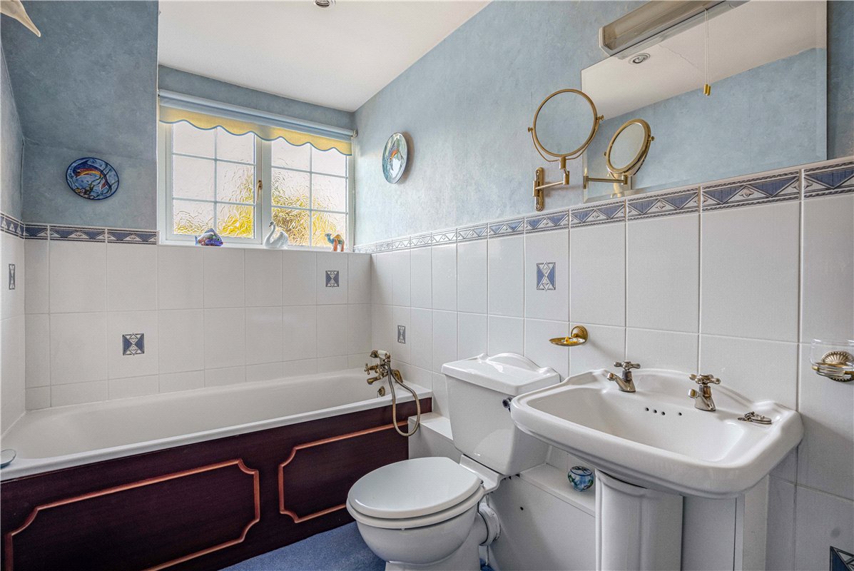 4 bedroom , Cassington Road, Yarnton OX5 - Available