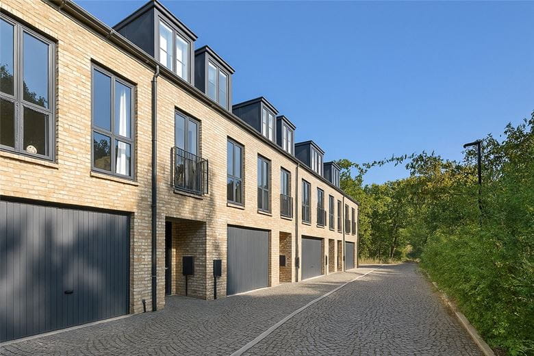 4 bedroom house, Baynhams Drive, Oxford OX2 - Available
