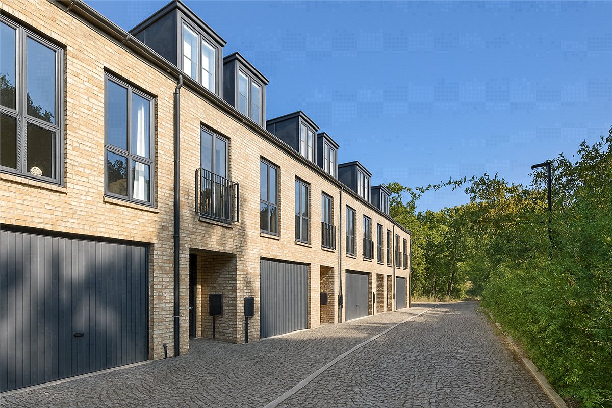 4 bedroom house, Baynhams Drive, Oxford OX2 - Sold STC