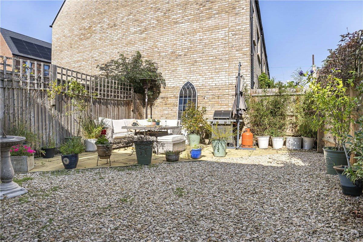 4 bedroom house, Baynhams Drive, Oxford OX2 - Sold STC