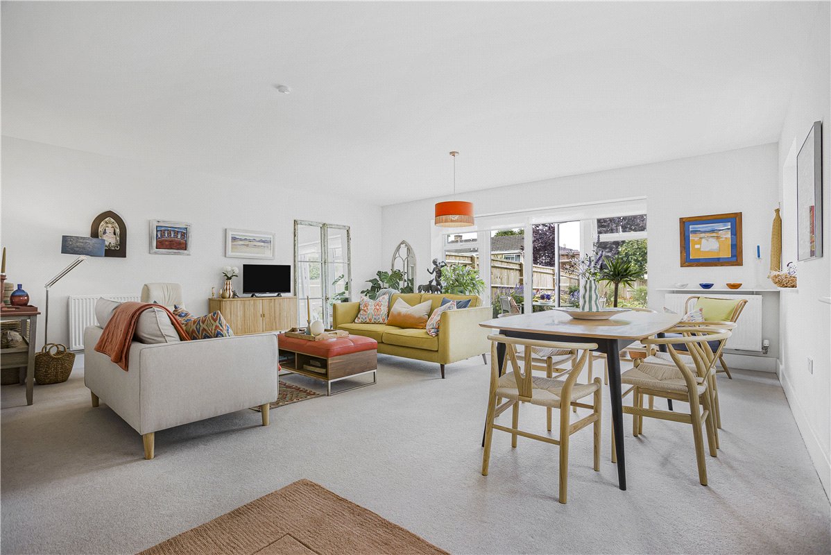 4 bedroom house, Olivers Close, Long Hanborough OX29 - Sold STC