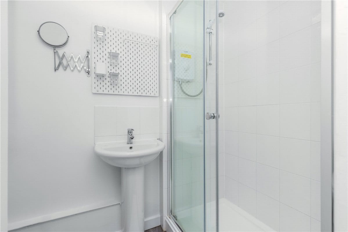 19 bedroom house, St. Helens Wharf, Abingdon OX14 - Available