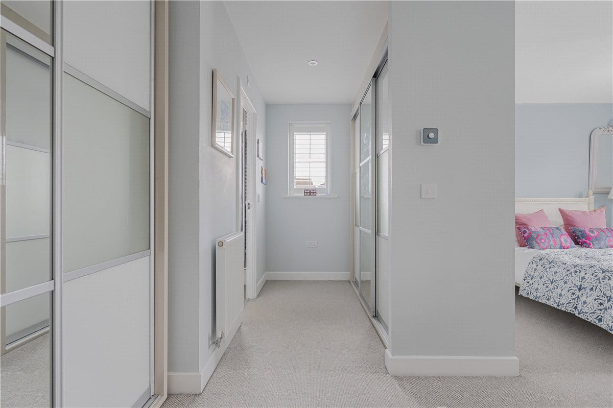 5 bedroom house, Joyce Way, Steventon OX13 - Available