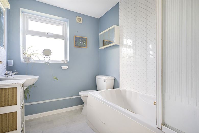 4 bedroom house, Bellamy Close, Southmoor OX13 - Available