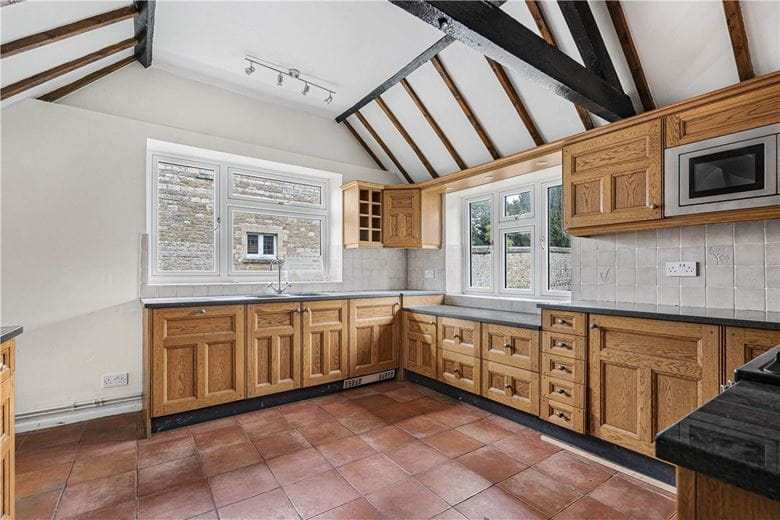 5 bedroom cottage, Valley Road, Finmere MK18 - Available