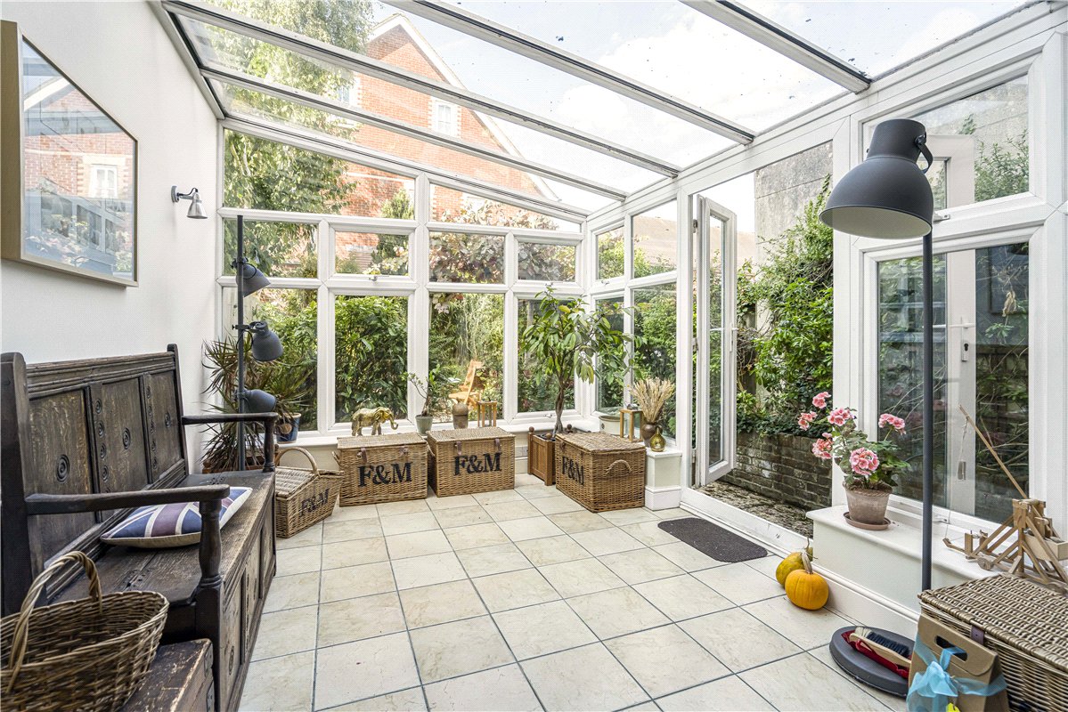 4 bedroom house, Merrivale Square, Oxford OX2 - Available