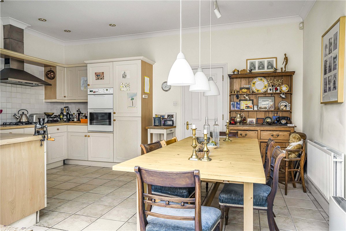 4 bedroom house, Merrivale Square, Oxford OX2 - Available