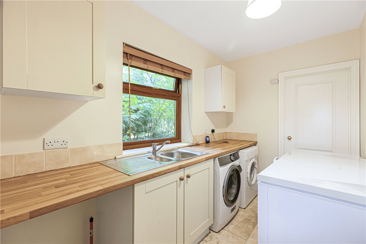 4 bedroom house, Woodperry Road, Beckley OX3 - Available