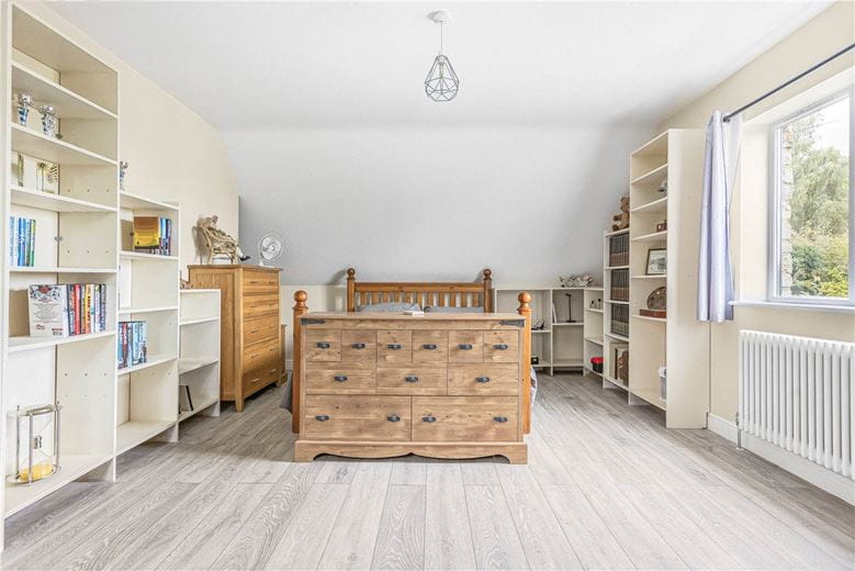 4 bedroom , Bayswater Farm Road, Headington OX3 - Available