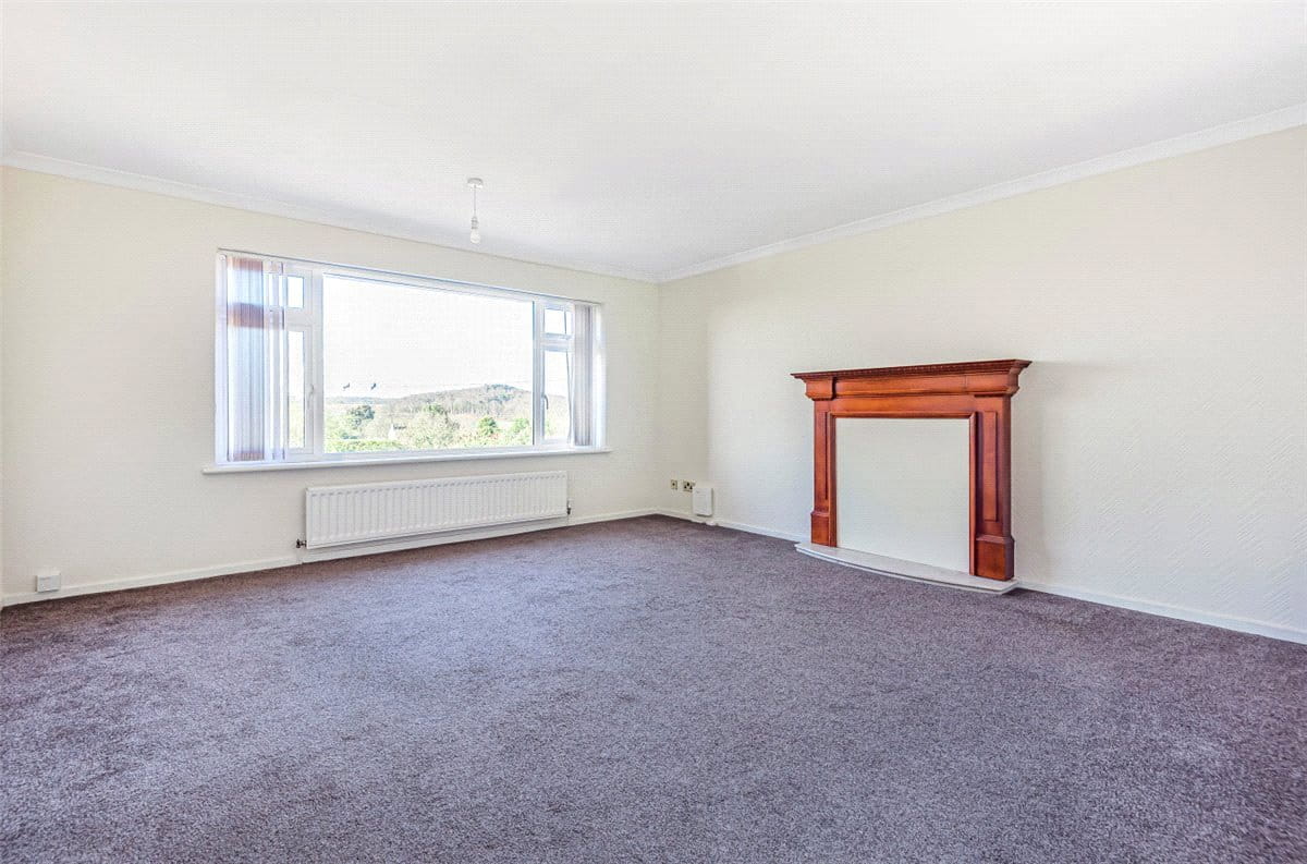 4 bedroom house, Watling Street, Hints B78 - Available