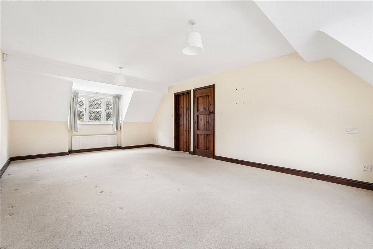 4 bedroom house, The Lee, Great Missenden HP16 - Available