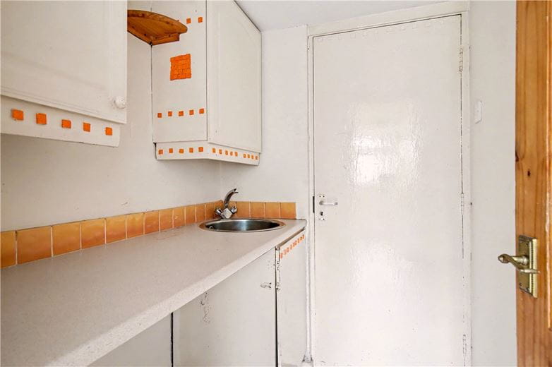 5 bedroom house, Kingsbury Road, Marston B76 - Available