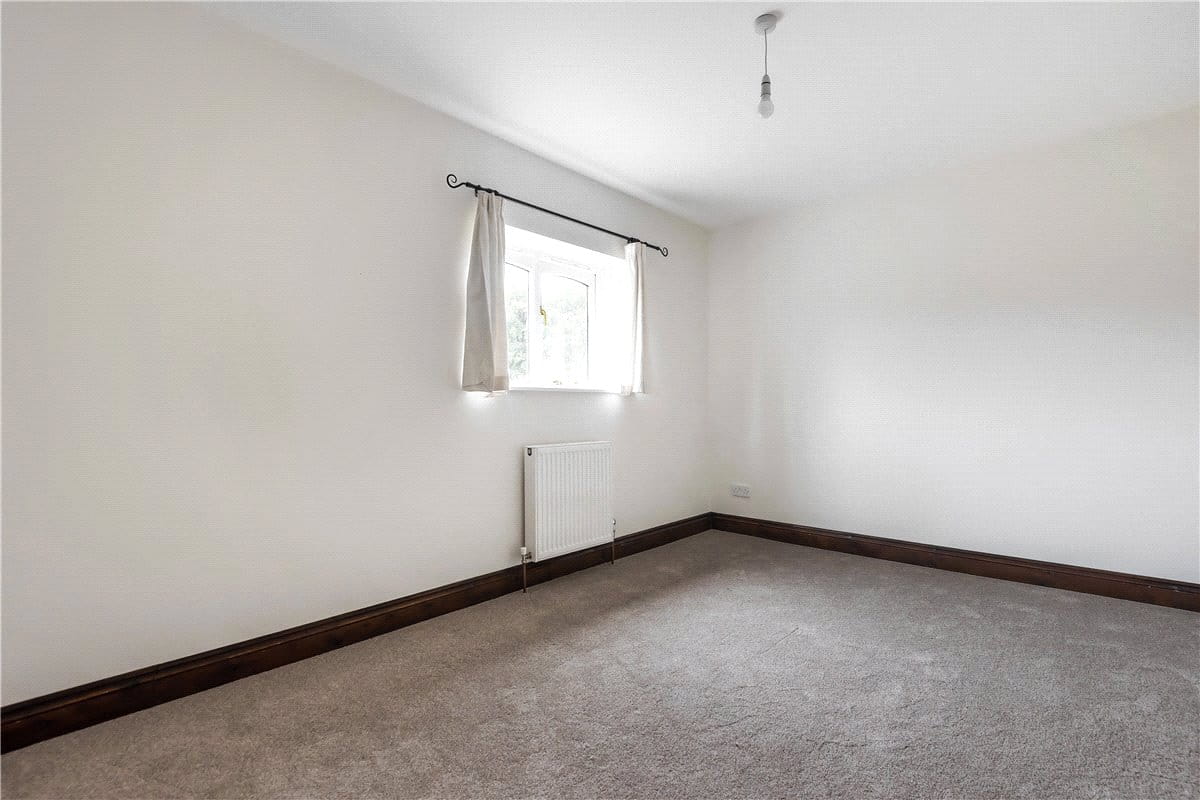 4 bedroom house, Ballinger Road, South Heath HP16 - Available