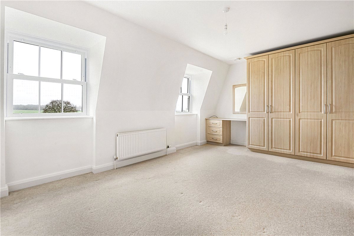 3 bedroom house, Ford Road, Tortington BN18 - Available