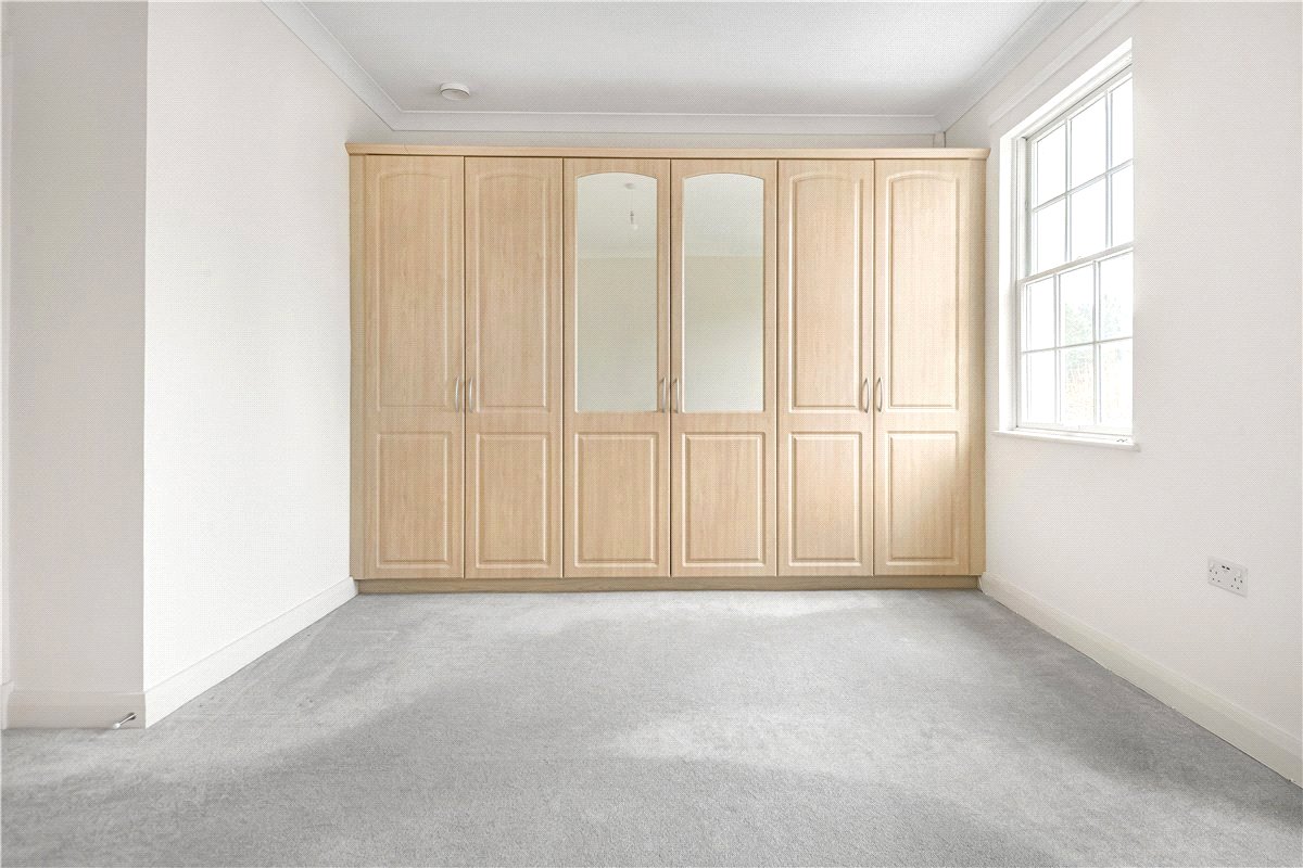 3 bedroom house, Ford Road, Tortington BN18 - Available