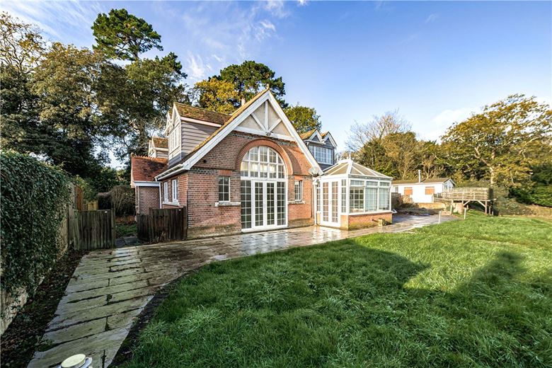 4 bedroom house, Yapton Lane, Walberton BN18 - Available