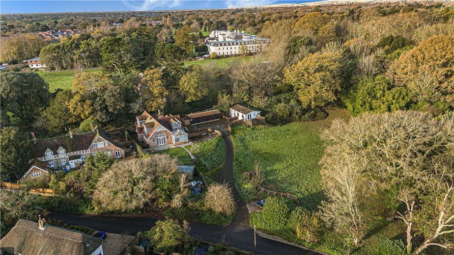 4 bedroom house, Yapton Lane, Walberton BN18 - Available