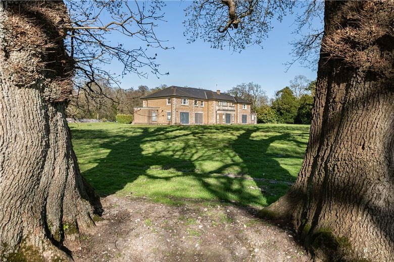 5 bedroom house, Binsted, Arundel BN18 - Available