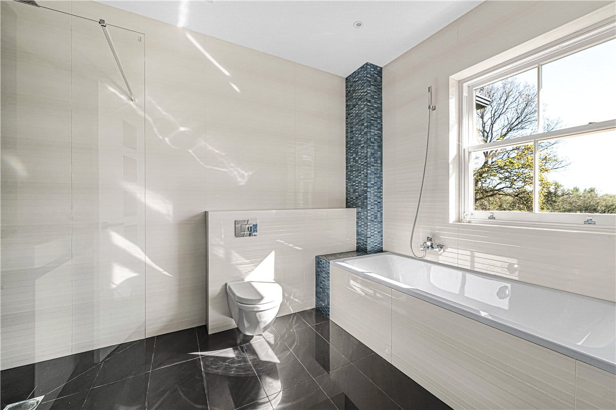 5 bedroom house, Binsted, Arundel BN18 - Available