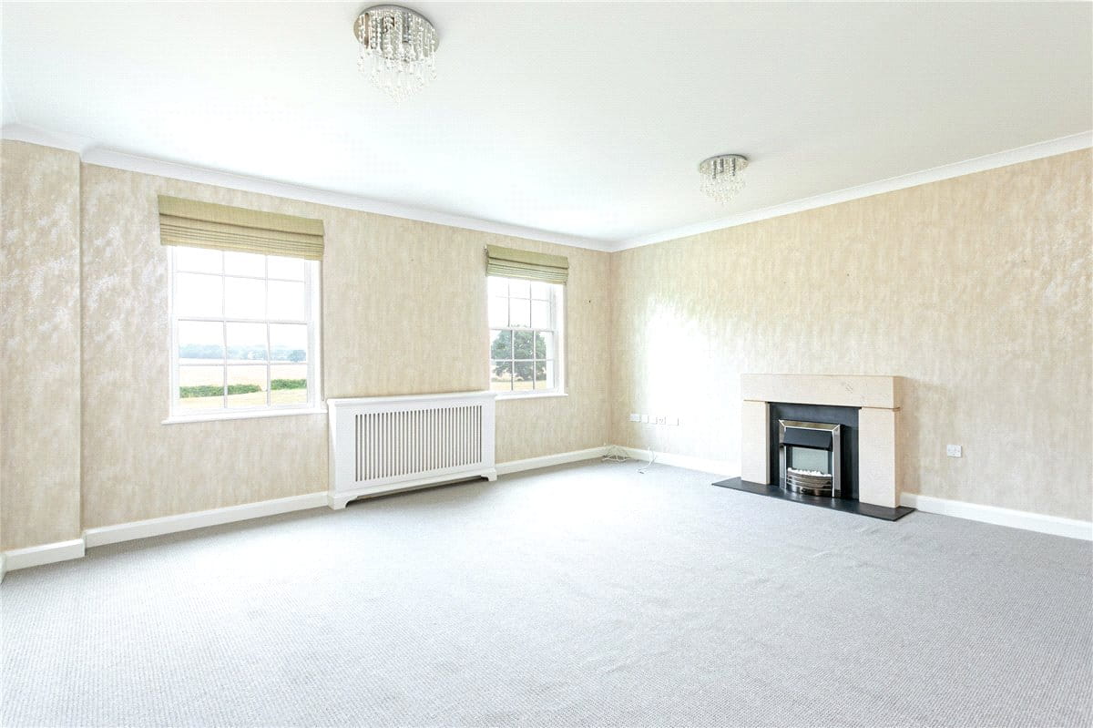 3 bedroom house, Arundel Wing, Tortington Manor BN18 - Available
