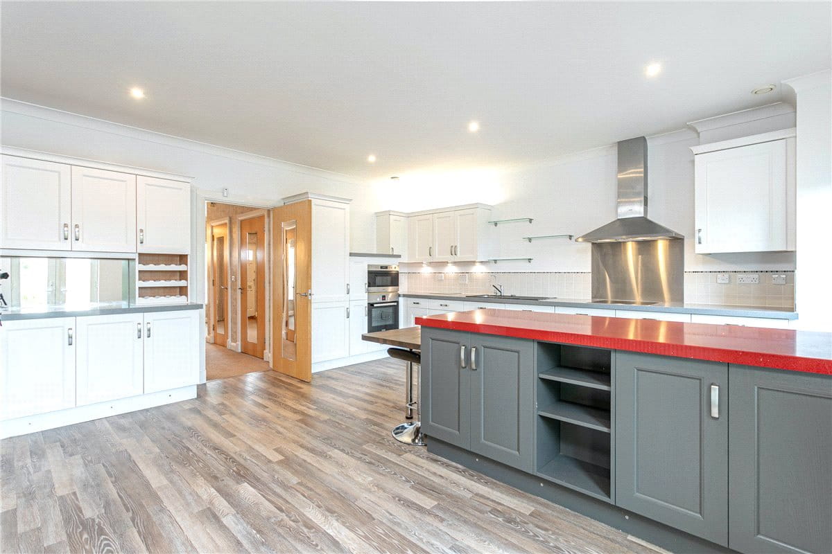 3 bedroom house, Arundel Wing, Tortington Manor BN18 - Available