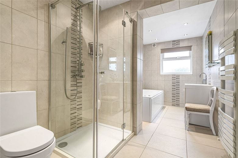 4 bedroom house, Oxford Road, Burford OX18 - Available