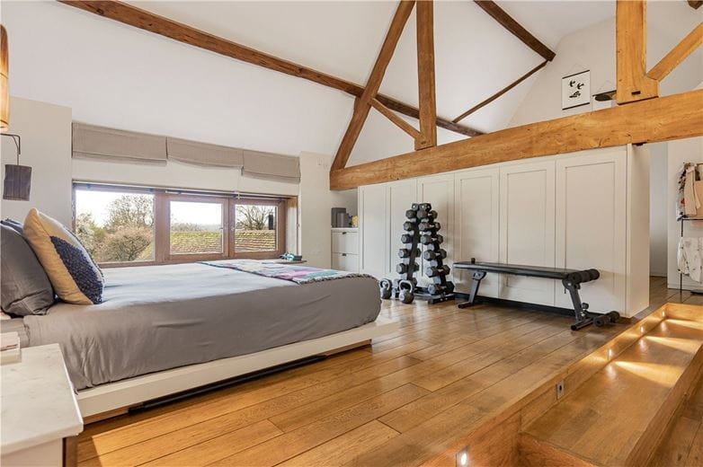 5 bedroom , Great Haseley, OX44 - Available