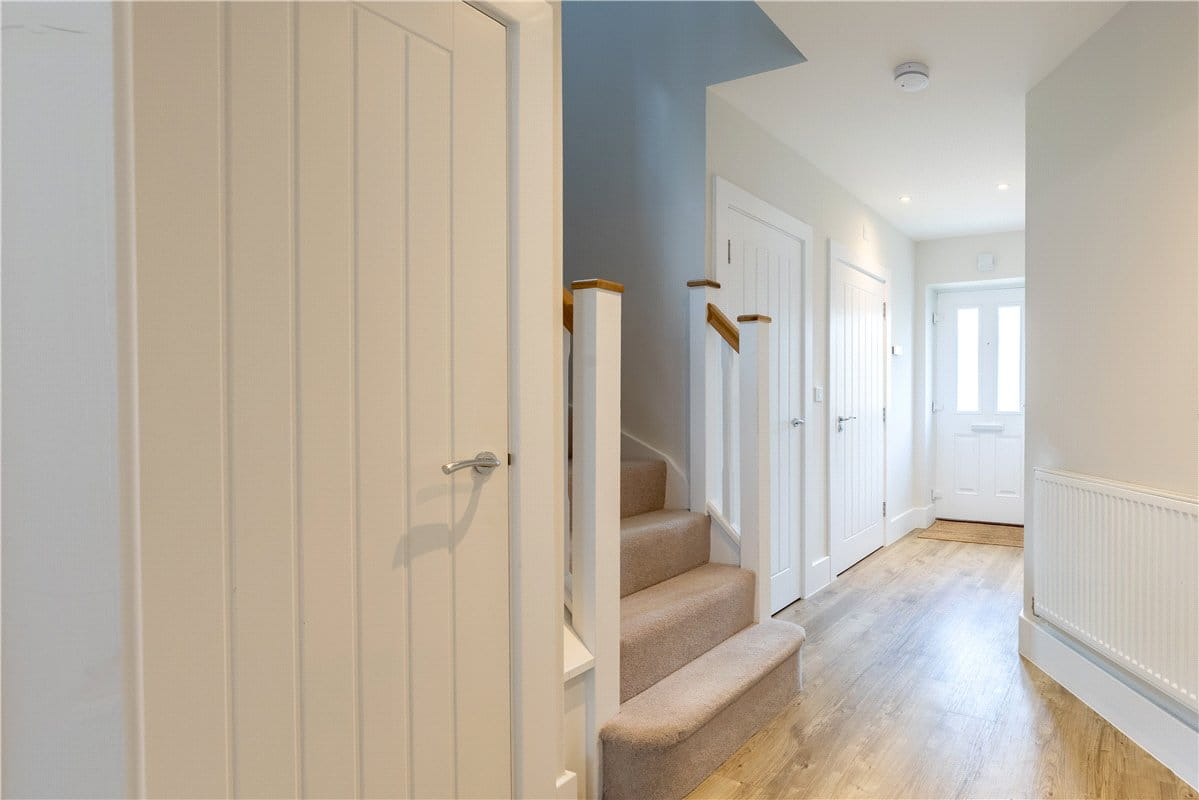 4 bedroom house, Olivers Close, Long Hanborough OX29 - Available