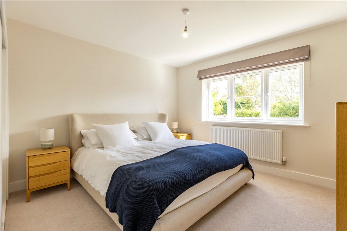 4 bedroom house, Olivers Close, Long Hanborough OX29 - Available