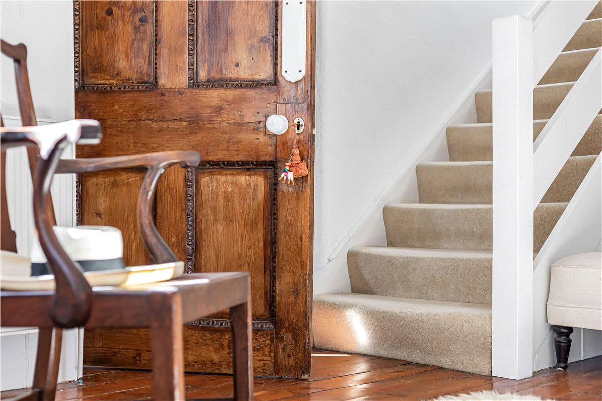 6 bedroom house, Church Road, Hinton Waldrist SN7 - Available