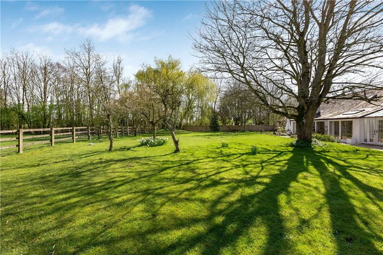 6 bedroom house, Church Road, Hinton Waldrist SN7 - Available