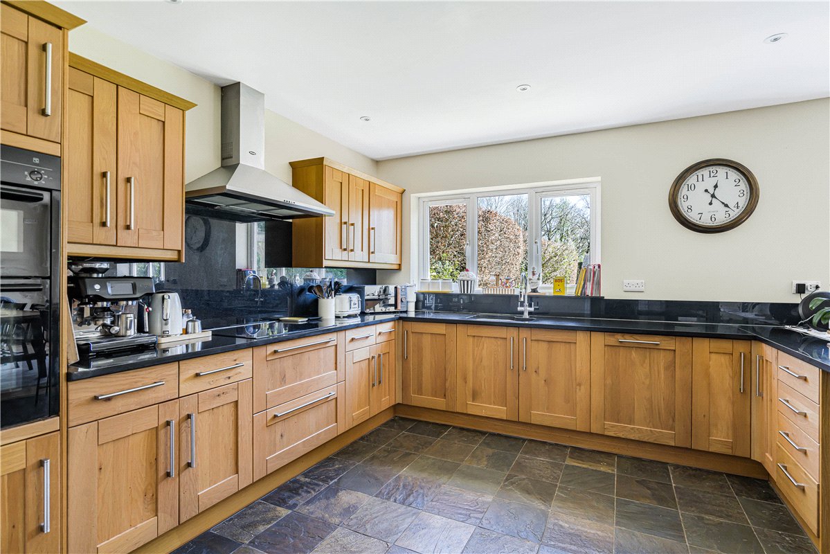 5 bedroom house, Eaton Road, Appleton OX13 - Available