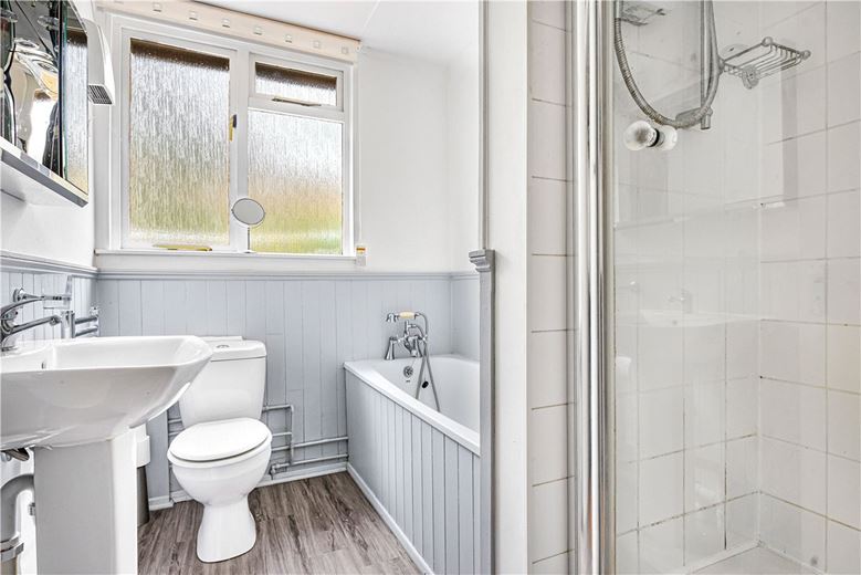 6 bedroom development plot, Oakley Wood, Benson OX10 - Available