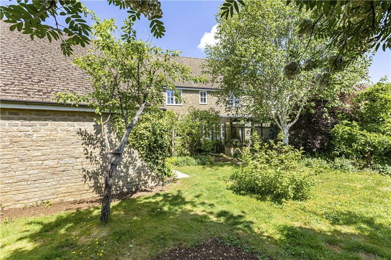 4 bedroom house, Bolsover Close, Long Hanborough OX29 - Available