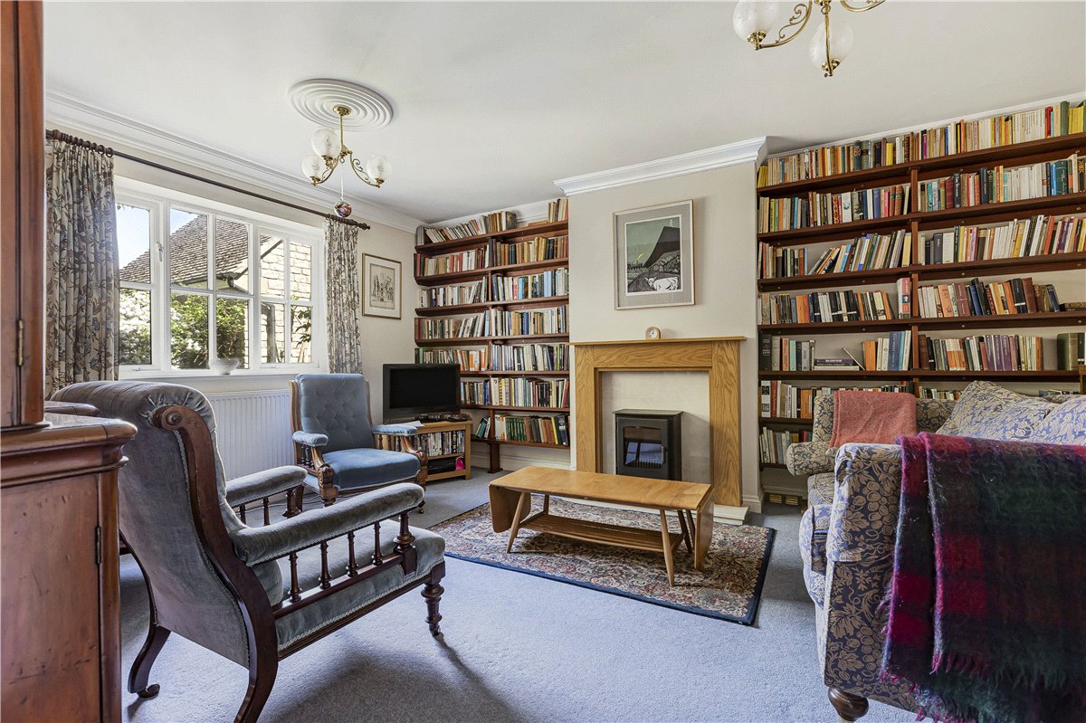 4 bedroom house, Bolsover Close, Long Hanborough OX29 - Available