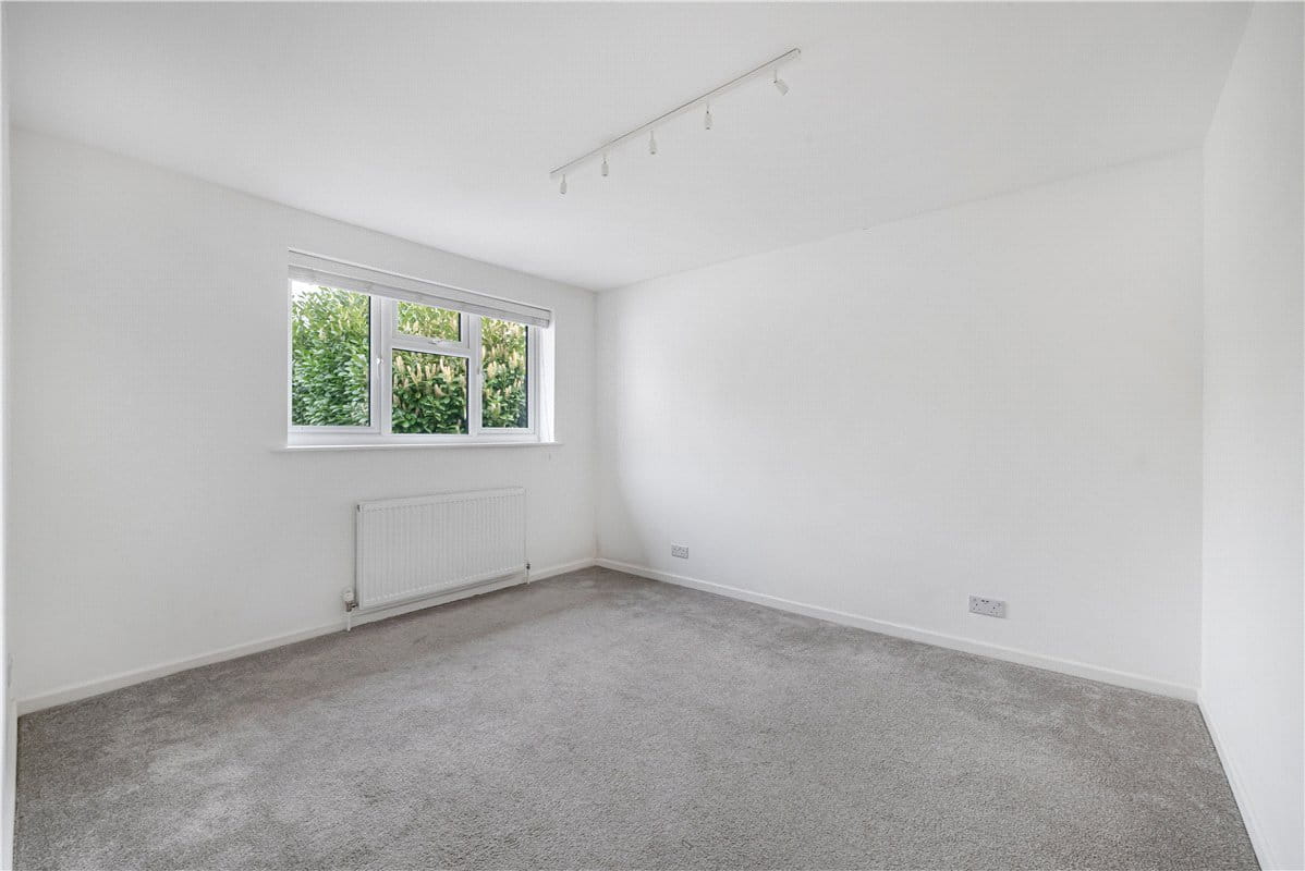 3 bedroom bungalow, Yapton Lane, Walberton BN18 - Available